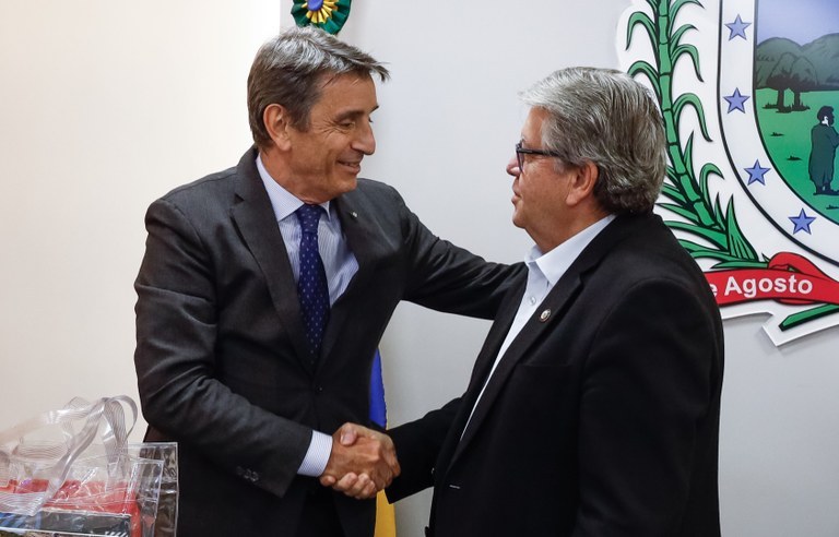 embaixador da Itália.jpeg