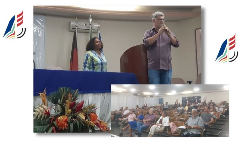 foto da aula magna.jpg foto da aula magna.jpg